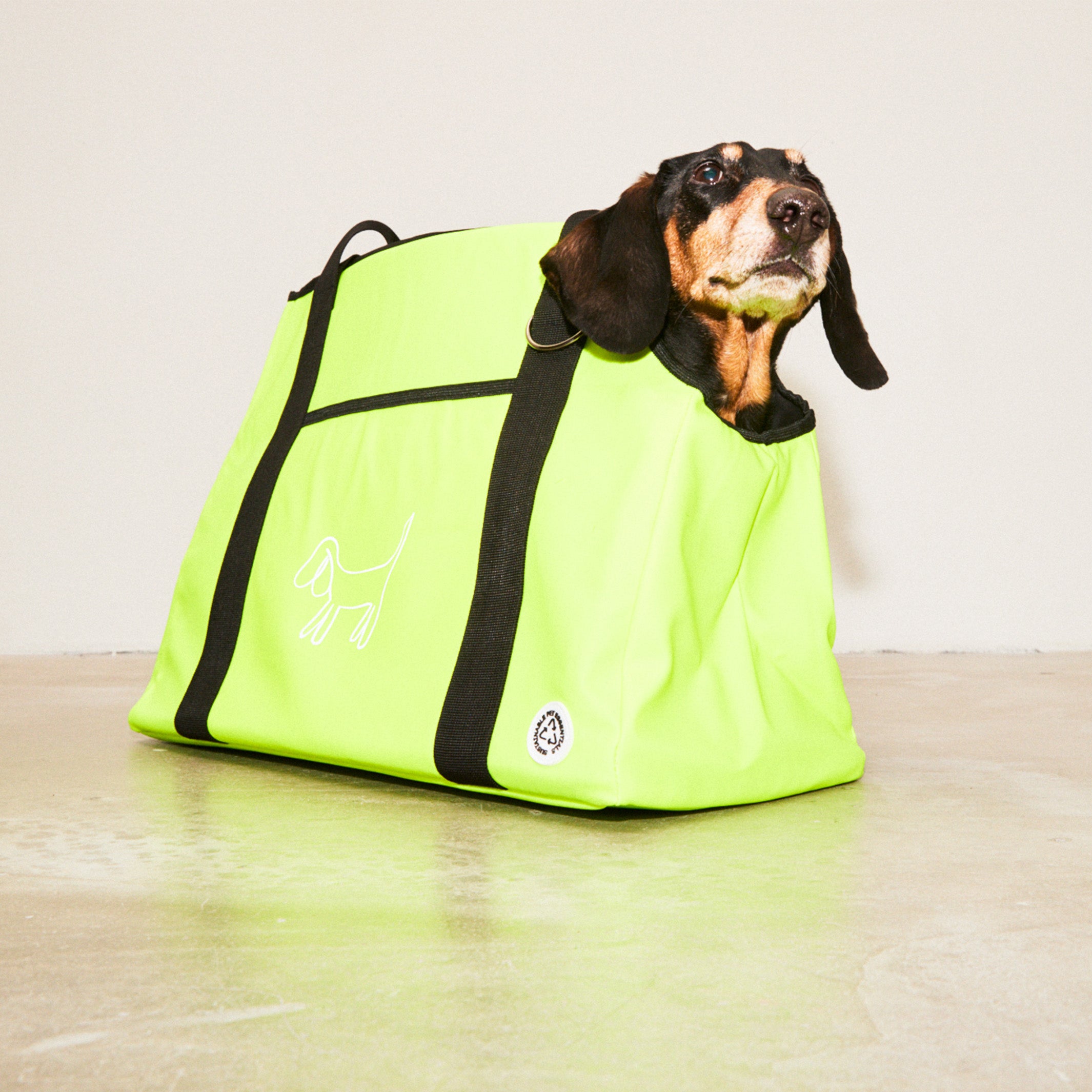 Gelbe Upcycled-Hundetragetasche von HighVis